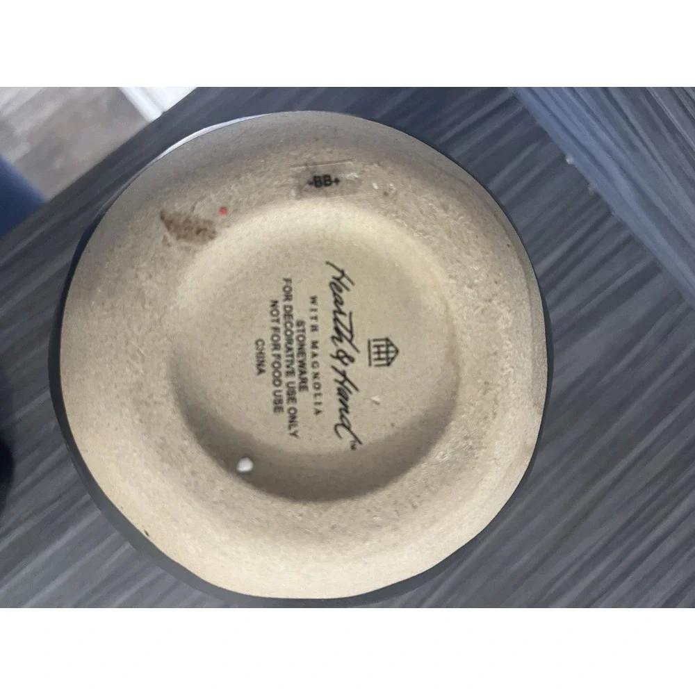 Hearth & Hand with Magnolia Stoneware Bowl‎